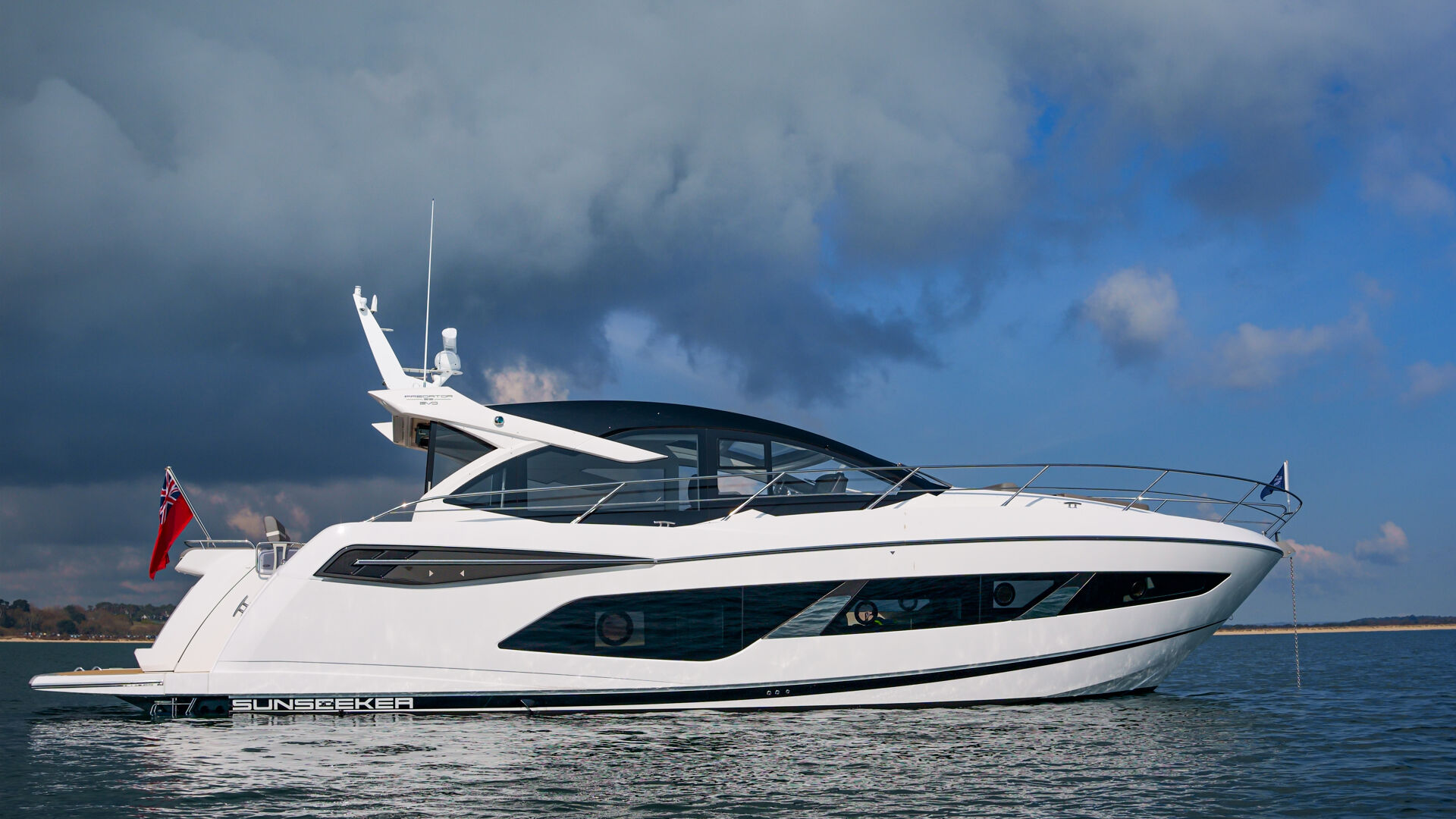 Sunseeker Predator 55 EVO A Sporty and Stylish Yacht